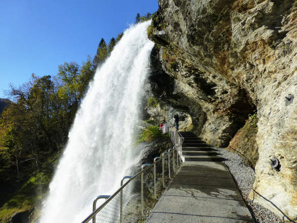 Steinsdalsfossen Waterfall | Sightseeing | Norheimsund | Norway