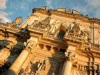 https://images.salaun-holidays.com/(vignette)-Vignette-europe-italie-lecce-2015-2016.jpg