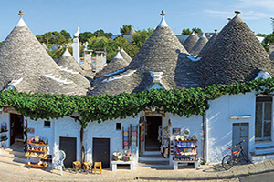 https://images.salaun-holidays.com/(vignette)-Vignette-Italie-Pouilles-Alberobello-maisons-typiques-137-fo_66715537-09032017.jpg